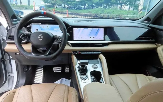 그랑 콜레오스 E-Tech 하이브리드 1.5 아이코닉 르노코리아(삼성) 2024/12 68,198km