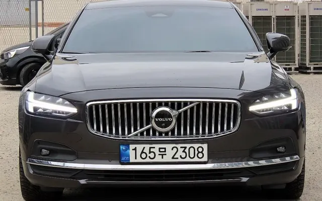 S90 B6 AWD 얼티메이트 브라이트 볼보 2023/05 86,241km